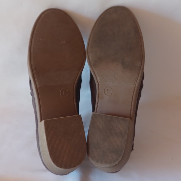 Universal Threads Dark Brown Faux Suede Perforated Ankle Boots Booties Size 8 - Picture 6 of 7